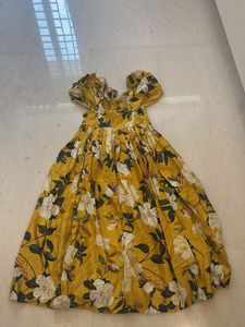YELLOW FLORAL DRESS ❤️