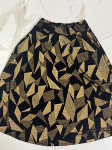 Geometric Print Skirt