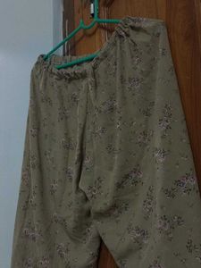 Free Size. Half Long Pant