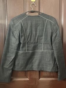 Women&#39;s Blazer