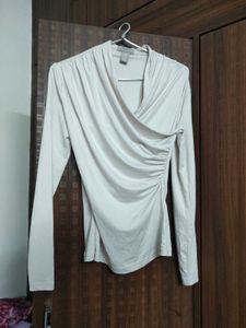 H&amp;M Cream Top
