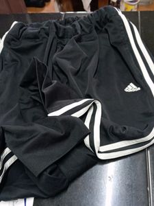 Adidas Quarter