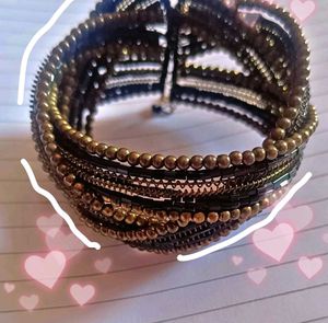 Bracelete | Pretty Black Golden Bracelet
