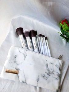 Face Canada Brush Set With Pouch