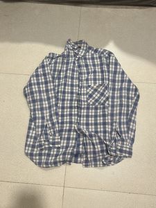 Oversized Shirt Trending