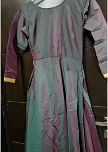 Sale......Women Ethnic Gown