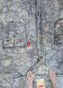 Levi&#39;s Full Sleeves  Printed Shirt