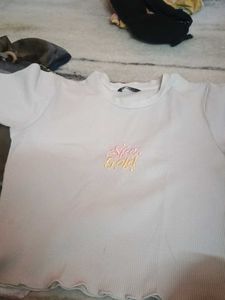 Cute 'Stay Gold' Crop Top