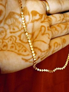 Gold-tone Pyramid Link Chain