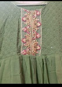 Elegant Green Naira Cut Kurta With Dupatta