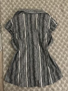 Striped Y2k Button-Down Fitted Top