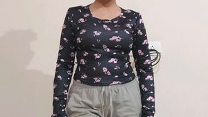 Black Floral Print Crop Top