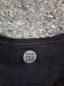 Van Heusen Graphic Tee