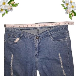 Sizzler Ripped Blue Denim Jeans Size: 34