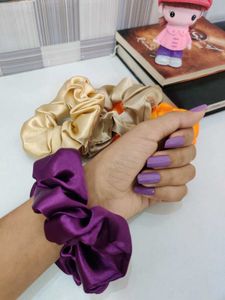 Satin Scrunchie Set