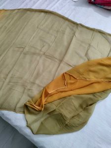 Floral Embroidered Kurta Set in Cotton