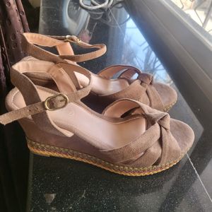 Westside Deep Salmon Pink High Wedges
