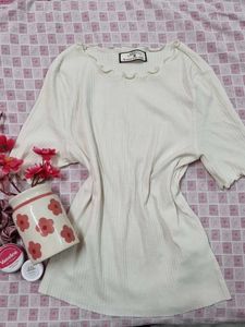 Cute Bodycon White Top with ruffled edges