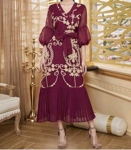 Embroidery Puff Sleeve Dress