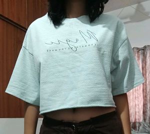 Mint Green Cropped Tees
