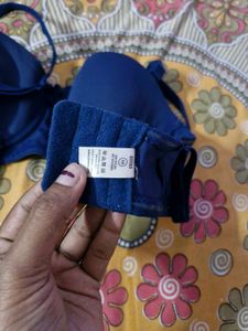 Zivame Padded Bra With Adjustable Strap