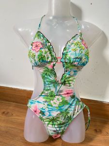 Cute Swimwear  No Defects 🤌🏻