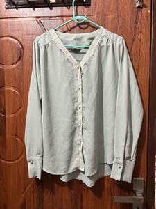 Elegant Green Lace Trim Blouse