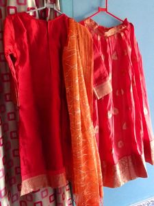 Women Kurta , Skirt And Dupatta Set