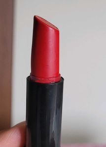 ELLE 18 Color Pops Matte Lipsticks Duo