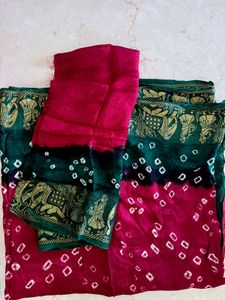Bandhani Green &amp; Maroon Saree