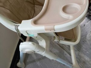 Baby high chair up to 14 kg