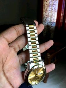 Swismax Analogue Watch from Saudi Arabia !