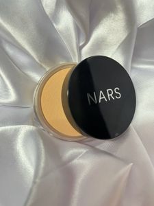 NARS loose powder