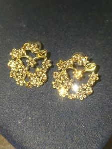 Gold Flower Stud Earrings
