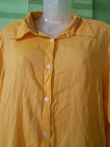 Uniqlo Shirt
