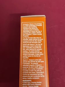 St Botanica Vitamin C Hyaluronic Acid Peeloff Mask