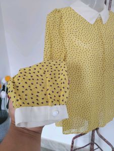 Cute Yellow Heart Printed Top