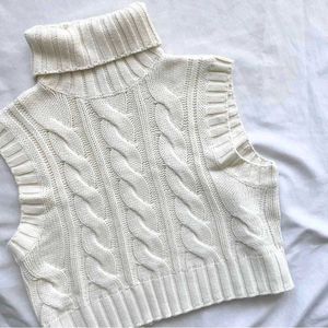 Cable Knit Turtleneck Vest