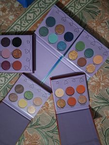 Combo Loot Deal🗯🗯PLUM EYESHADOW