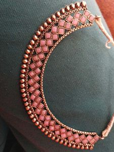 Ethnic Pink Chokar with a maang tika