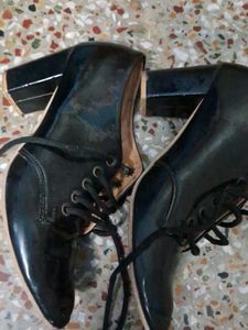 Black Formal Heeled Boots