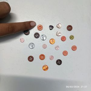 Buttons Pack Of 1 (50 In Count)