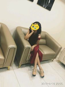 Side Cut Dress 👗