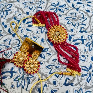 Choker Set With Three Piece Of Earring