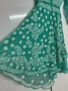 Elegant Green Embroidered Kurta Set