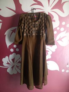 Mahnoor Olive Kurta Set