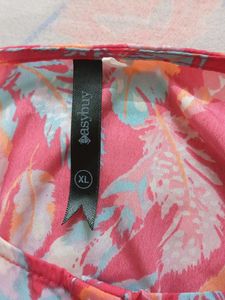 Feather Print Balloon Top