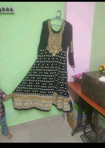 gown