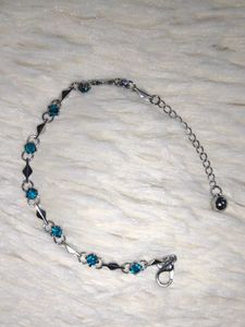 Teal Gem Bracelet