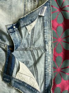 Men’s Ripped Jeans